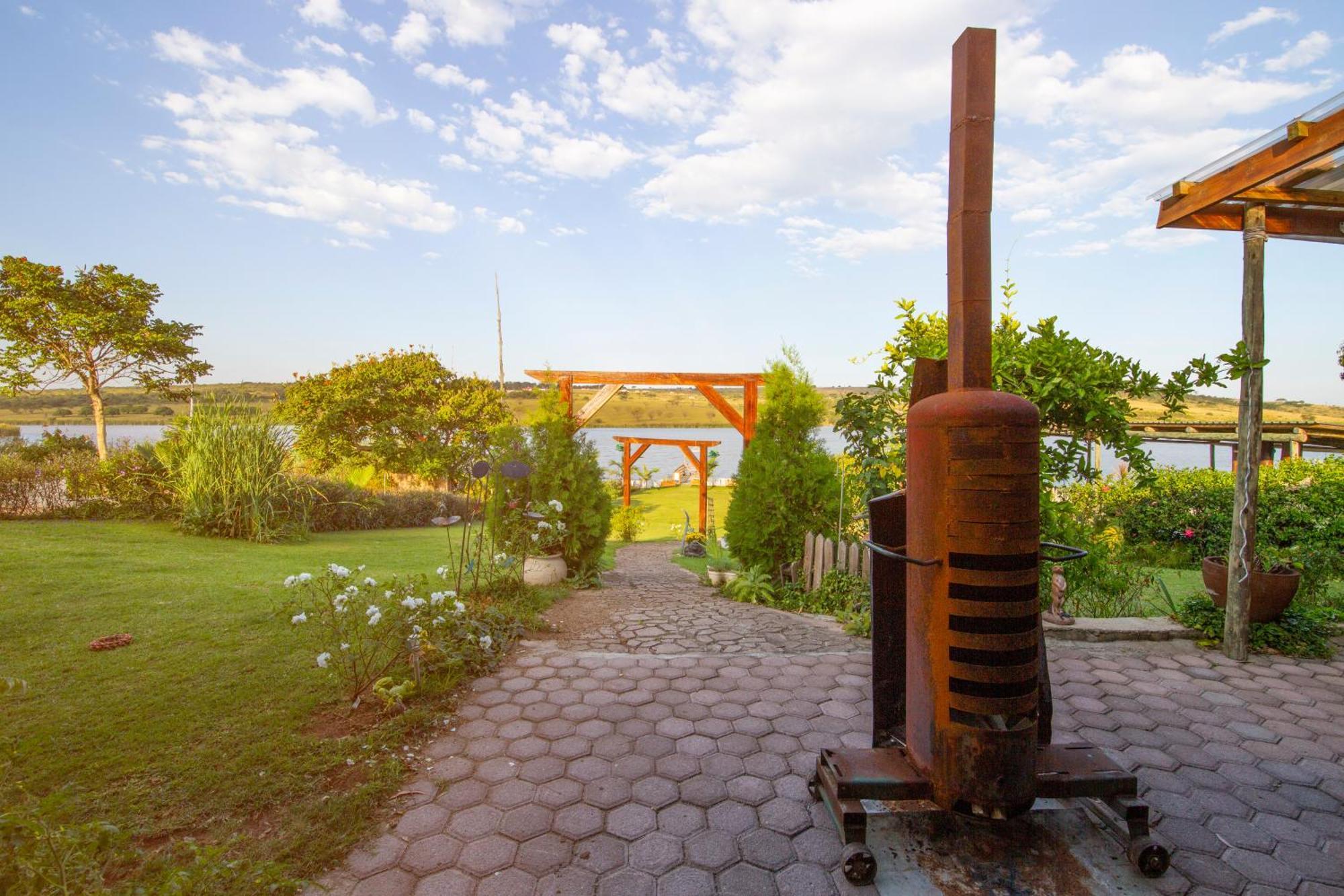 Goggas Nest Bnb & Restaurant Matsapha Kültér fotó